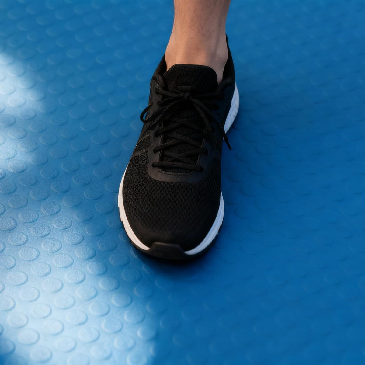 Garage Floor Mat Large Wear-resistant Coin Pattern Garage Mats for Floor, 2.5mm Non-Slip Garage Flooring Roll, 5 8 10 16 ft Length Rubber Mats for Home Gym(Blue,1.5x1.5m(4.9 x 4.9ft))