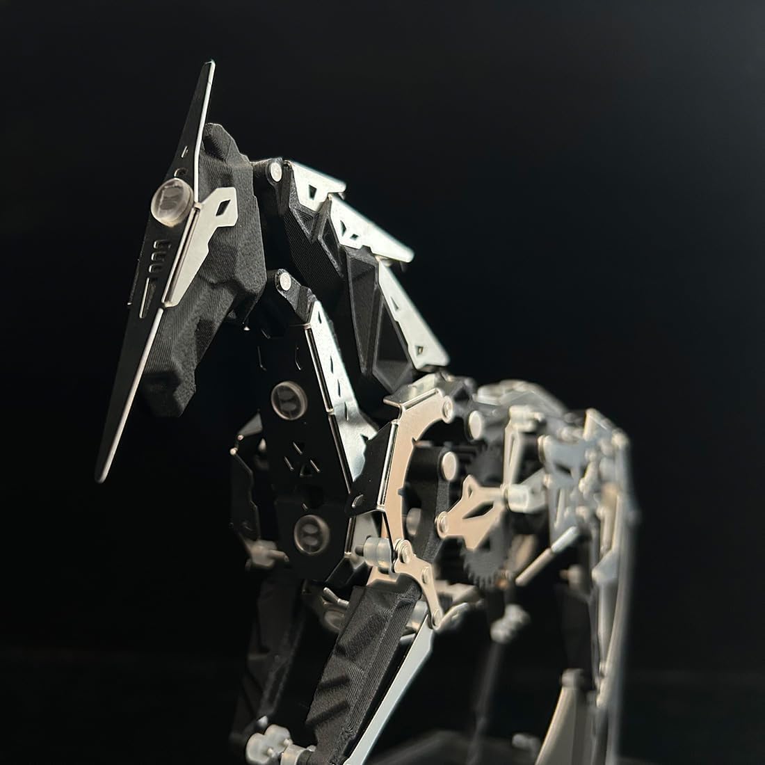 3D Metal Puzzle Mechanical Horse Model Kit, 165PCS Steampunk Creature DIY Assembly Puzzle with Movable Details, Creative Gift for Adults & Teens, Industrial Style Desk Decor & STEM Building Kit