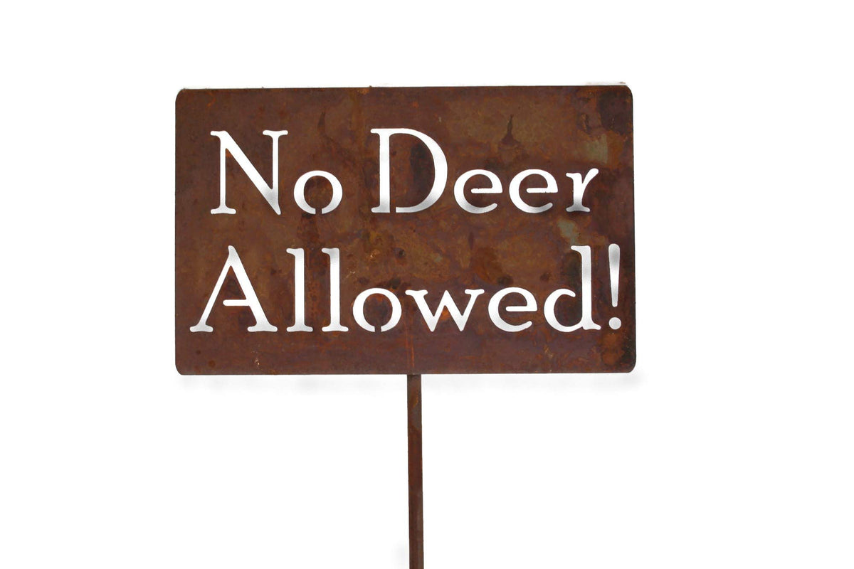 Funny Garden Stake 20 to 33 Inches Tall (Gardener Wanted, XL 33" Tall)