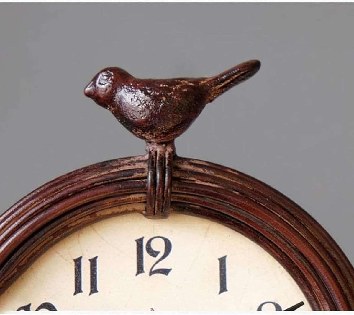 Vintage Table Clocks Retro Iron Clock for Living Room Bedroom Office Shelf Decor, Silent Non Ticking Decorative Farmhouse Table Clock,Battery Operated, Small Rustic Metal Clock