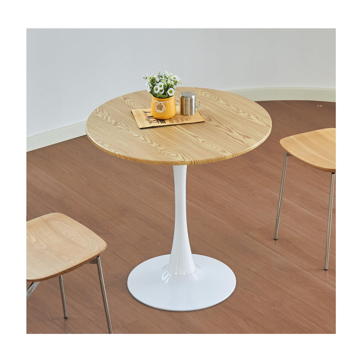 Round Dining Table, 31.5" Tulip Table (White)