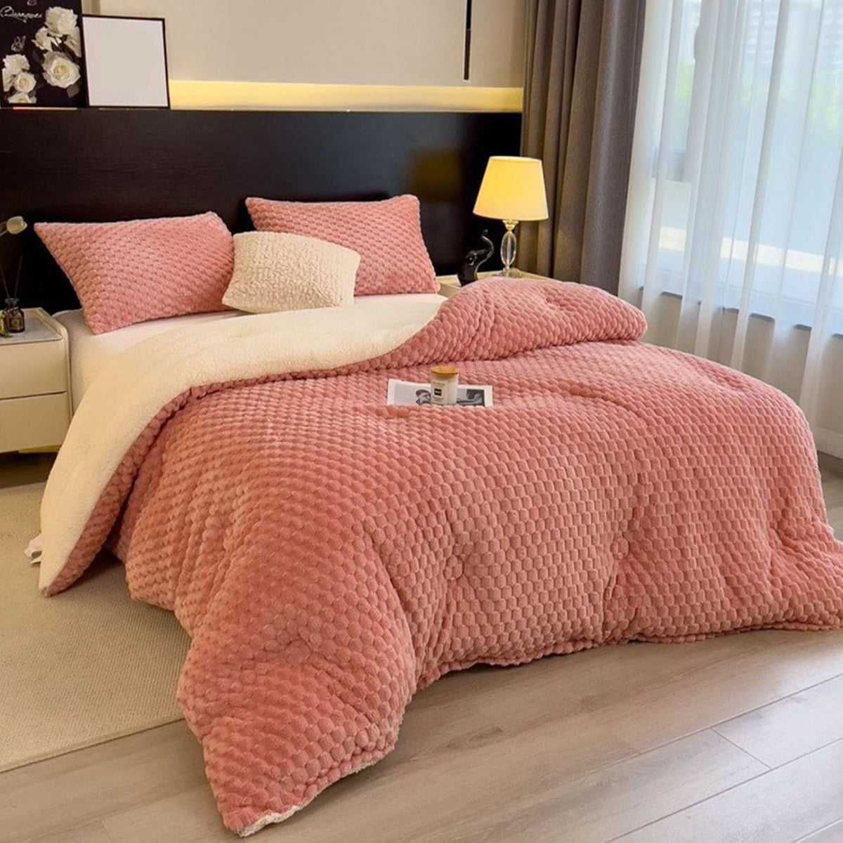 Insulation Hibiscus Winter Quilts, Thickened Super Soft Double-Sided Twin Size Lightweight Breathable Warmth Thick Bed Comforters(A,200x230cm-3.7kg)