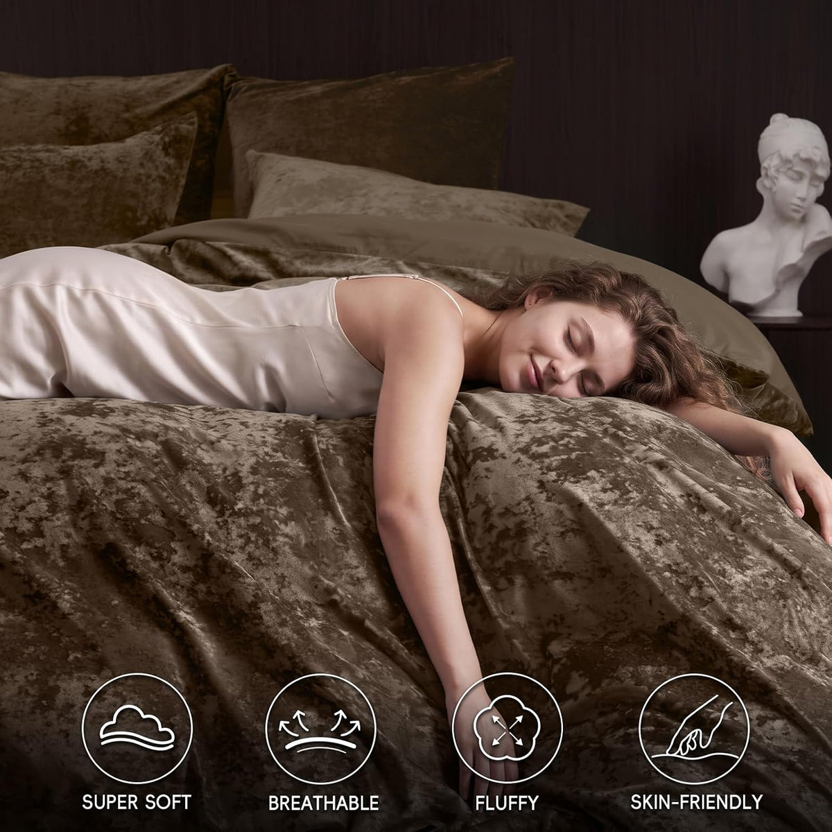PHF Luxury Velvet Duvet Cover Set King Size, 3pcs 104" x 90", Cub