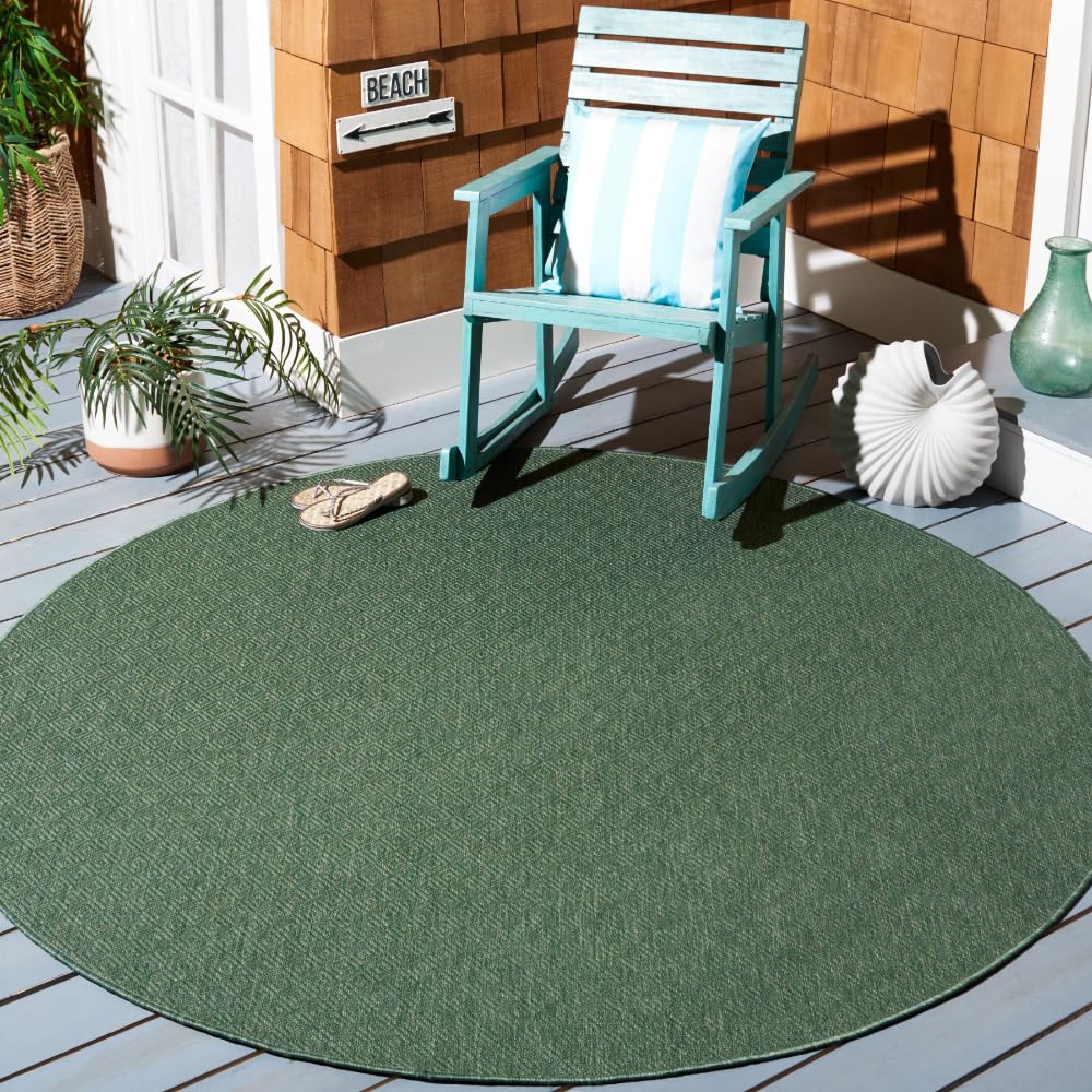 SAFAVIEH Washable Rug Outdoor Courtyard Collection - 5'3" x 7'7", Dark Green, Non-Shedding & Easy Cleaning, Ideal for Patio, Backyard, Mudroom (CY6520-32222)