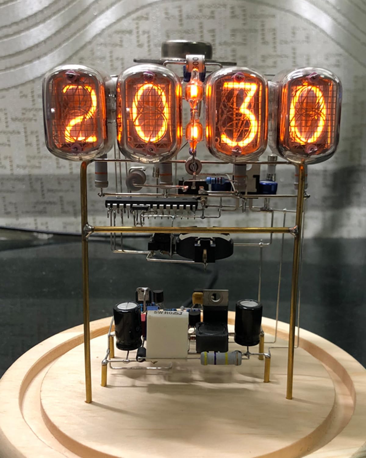 IN12 Nixie Tube Clock, Nixie Tube Clock Kit, LED Glow Tube Clock, Desktop Ornaments, New Year Gifts White