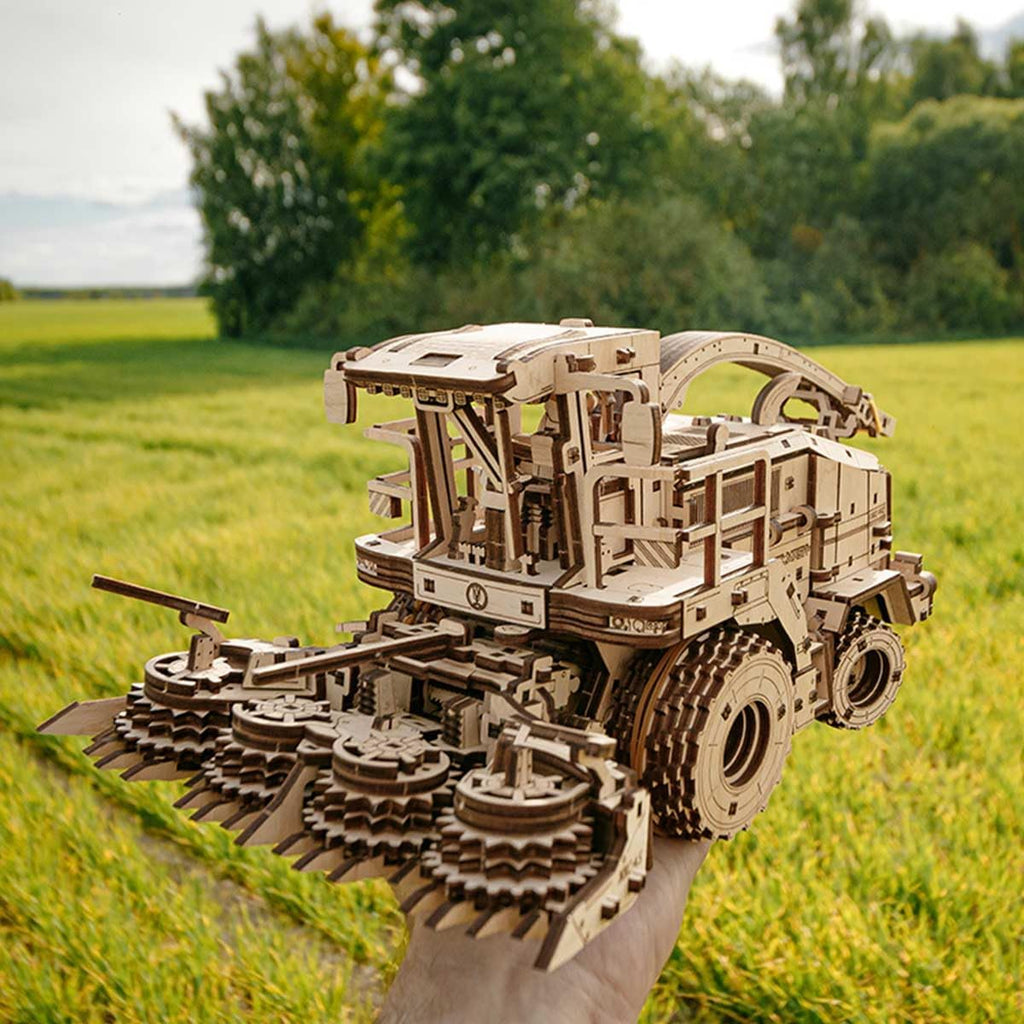 3D FS80 Forage Harvester Model Kit, Wood Model Building Set, Educational STEM Model, Engineering Puzzle for Adults & Teens 580PCS