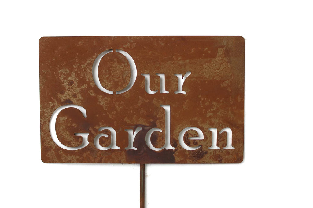 Funny Garden Stake 20 to 33 Inches Tall (Gardener Wanted, XL 33" Tall)