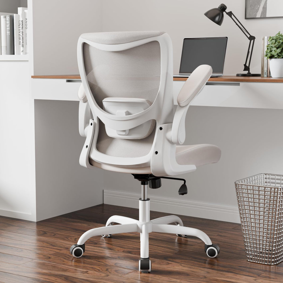 MUXX.STIL Office Chair, Ergonomic Desk Chair with Adjustable Lumbar Support and Flip up Armrest, Breathable Mesh Computer Chair for Home Office, Black