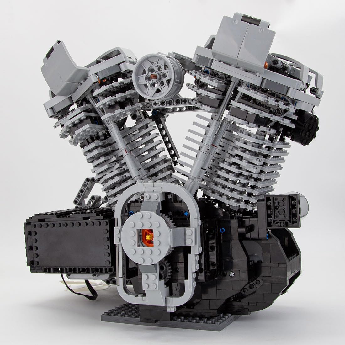 CubiMythx V-Twin OHV 8-Valve Engine Building Blocks and Construction Toy, Collectible Technology-Themed Model to Build and Display, Great Gift for Birthdays, Christmas (1653 PCS)