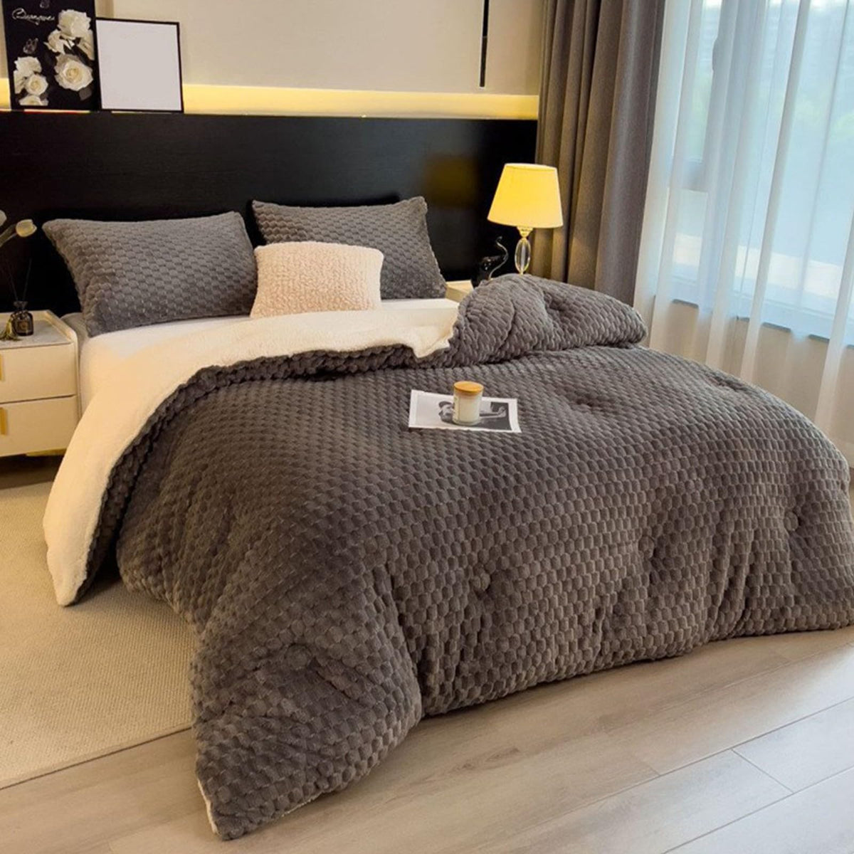 Insulation Hibiscus Winter Quilts, Thickened Super Soft Double-Sided Twin Size Lightweight Breathable Warmth Thick Bed Comforters(A,200x230cm-3.7kg)