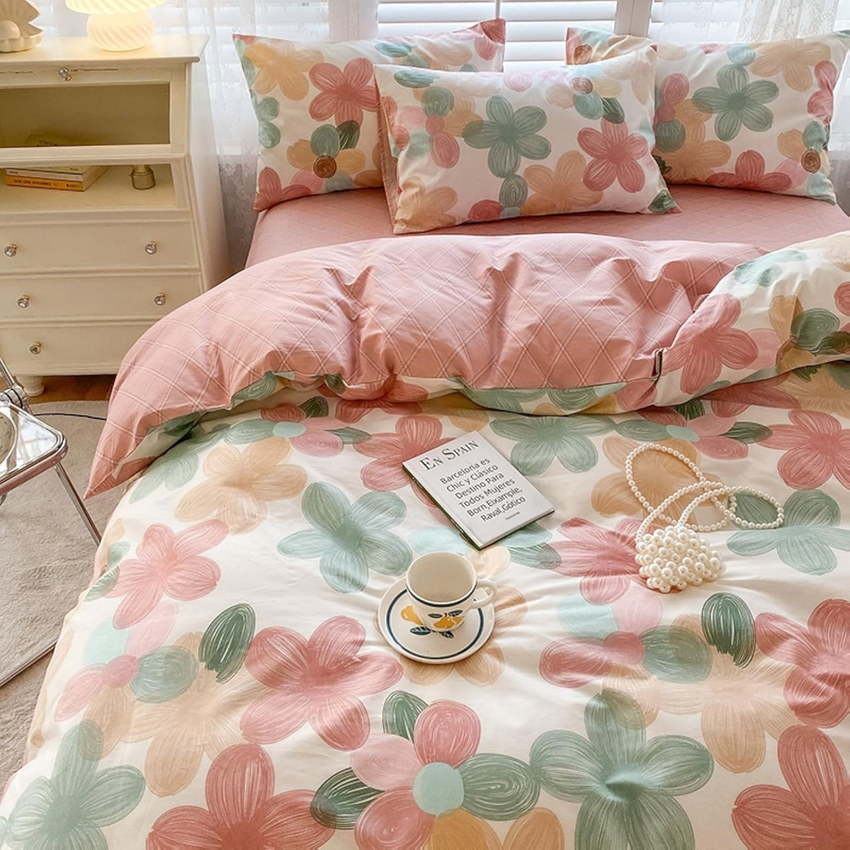 4pcs Duvet Cover Set- 100% Cotton Comfort Duvet Cover Set,Include a Duvet Cover,a Deep Pocket Fitted Sheet,2 Pillow Shams Home Bedding with Zipper Closure for All Season (Queen, Floral)