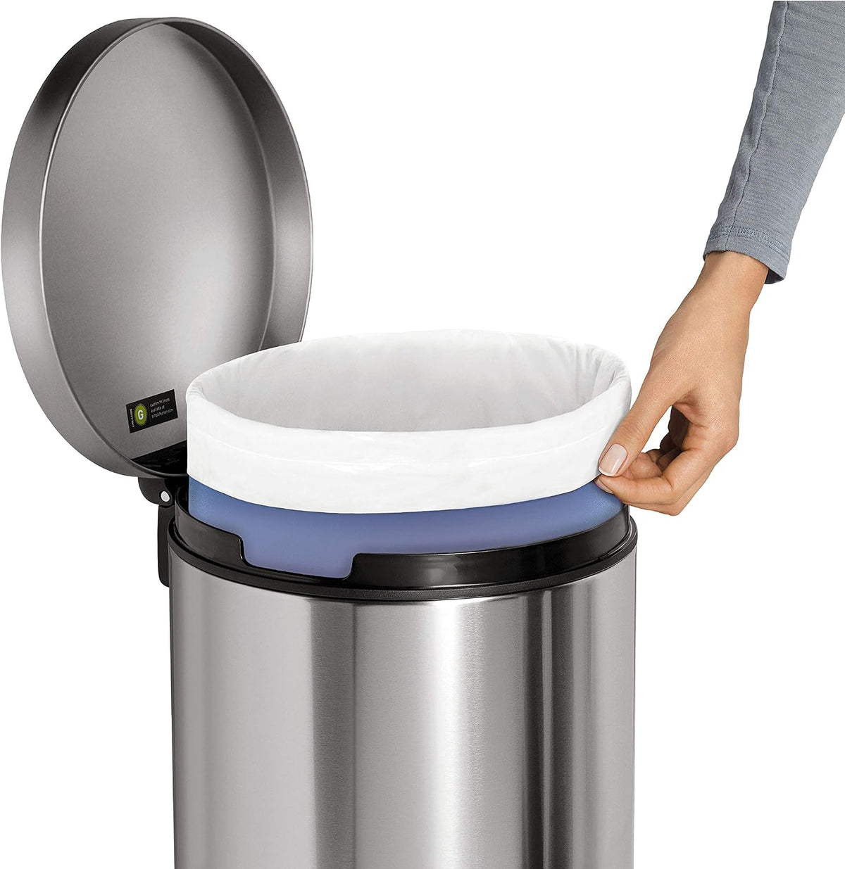 simplehuman Round Step Can, 30L / 8 Gallon Kitchen Trash Can, Iconic Round Shape, 150,000-Step Pedal, Lid Shox® Silent Close, Removable Inner Bucket, Brushed Stainless Steel