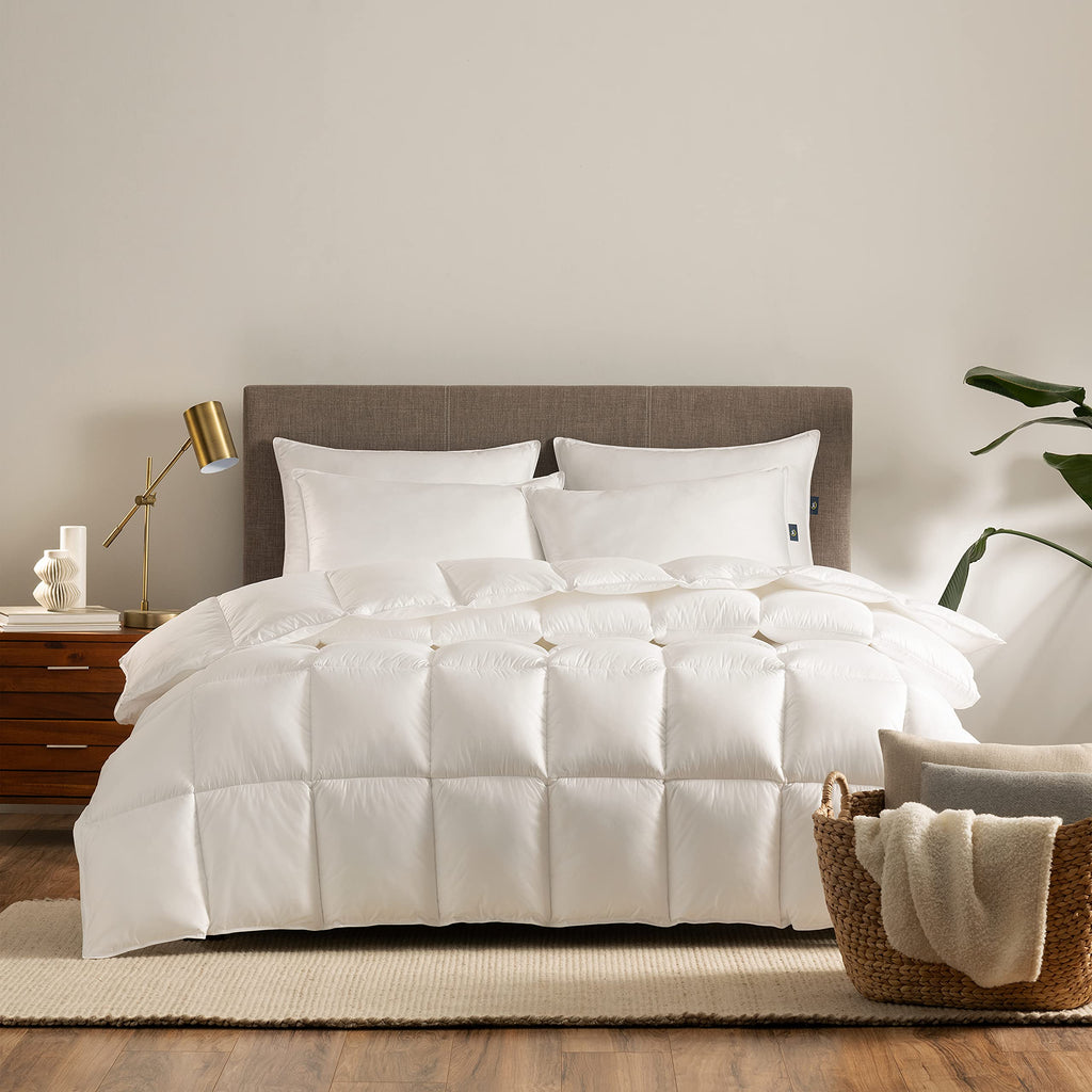 Serta Down Illusion All Season Down Alternative Comforter, Full/Queen