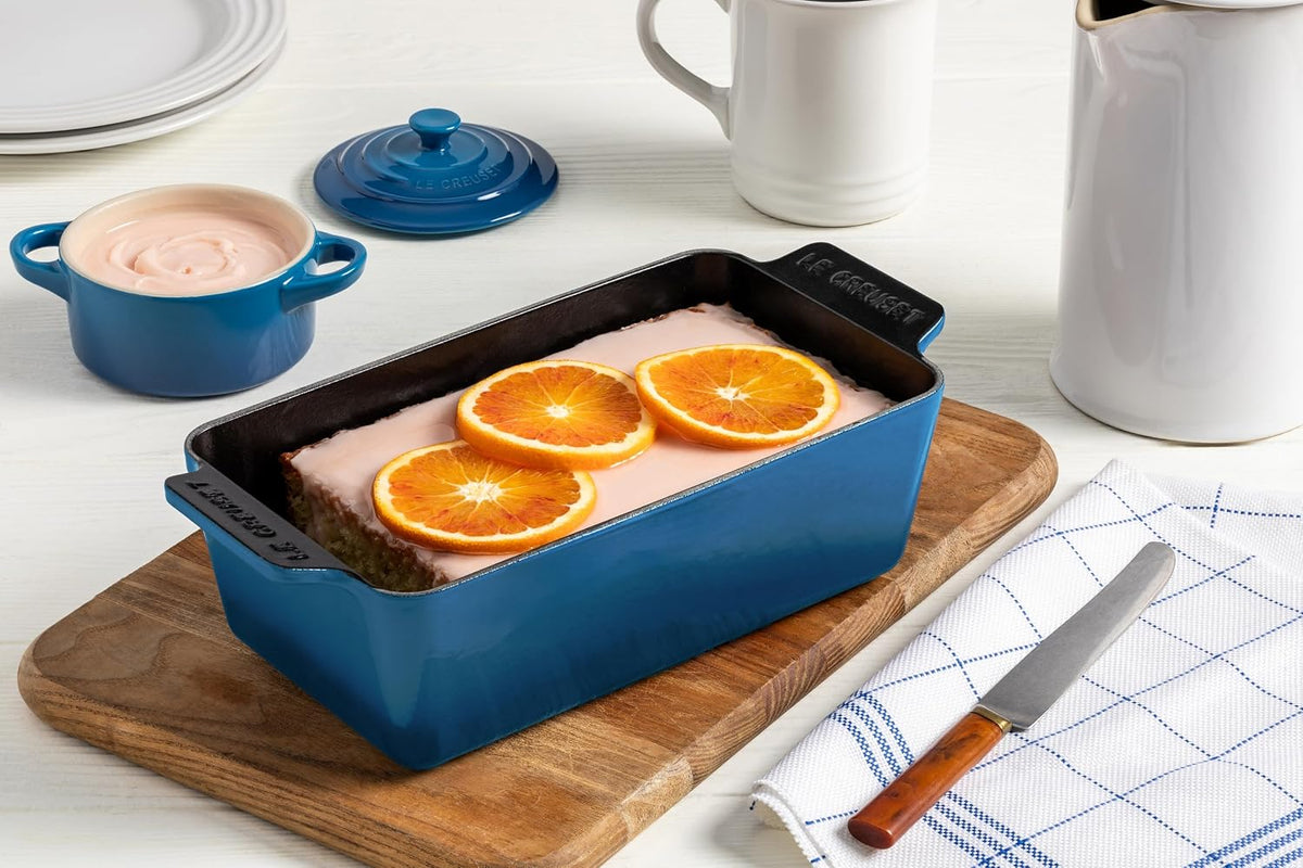 Le Creuset Enameled Cast Iron Signature Loaf Pan, 2qt. (9" x 5"), Licorice