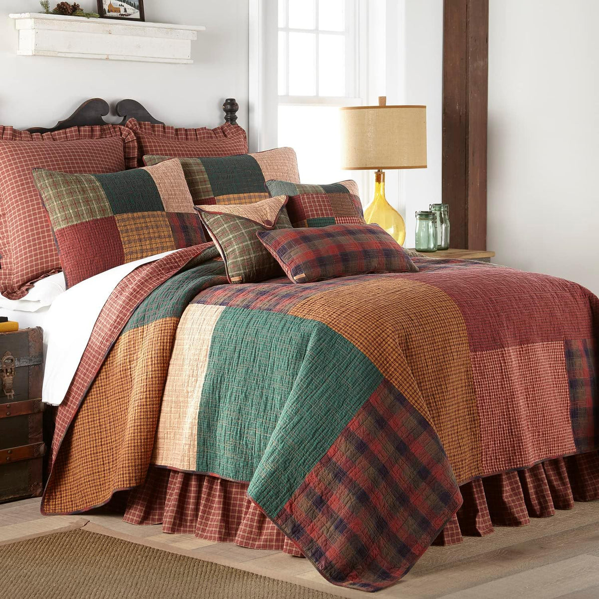 Donna Sharp Cotton Twin Quilt - Campfire Square, 68" x 90"