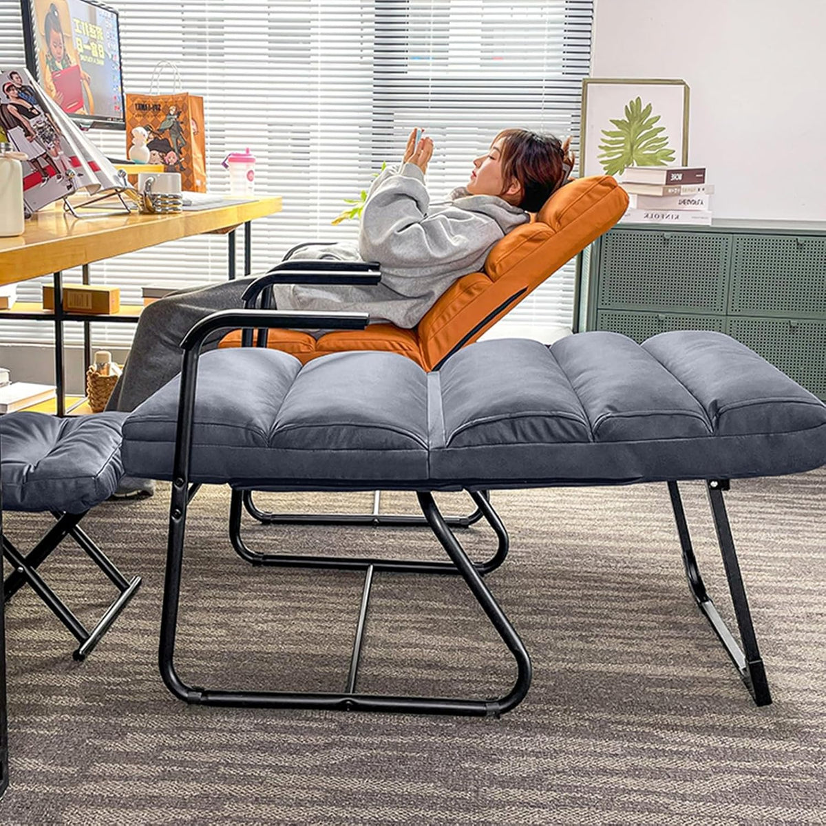 Padded Folding Chairs Backrest Adjustable In 6 Levels,folding Chairs Sit Or Lie Down,folding Chair With Armrests,folding Chairs For Office And Lunch Break,padded Folding Chairs With One-piece Frame (