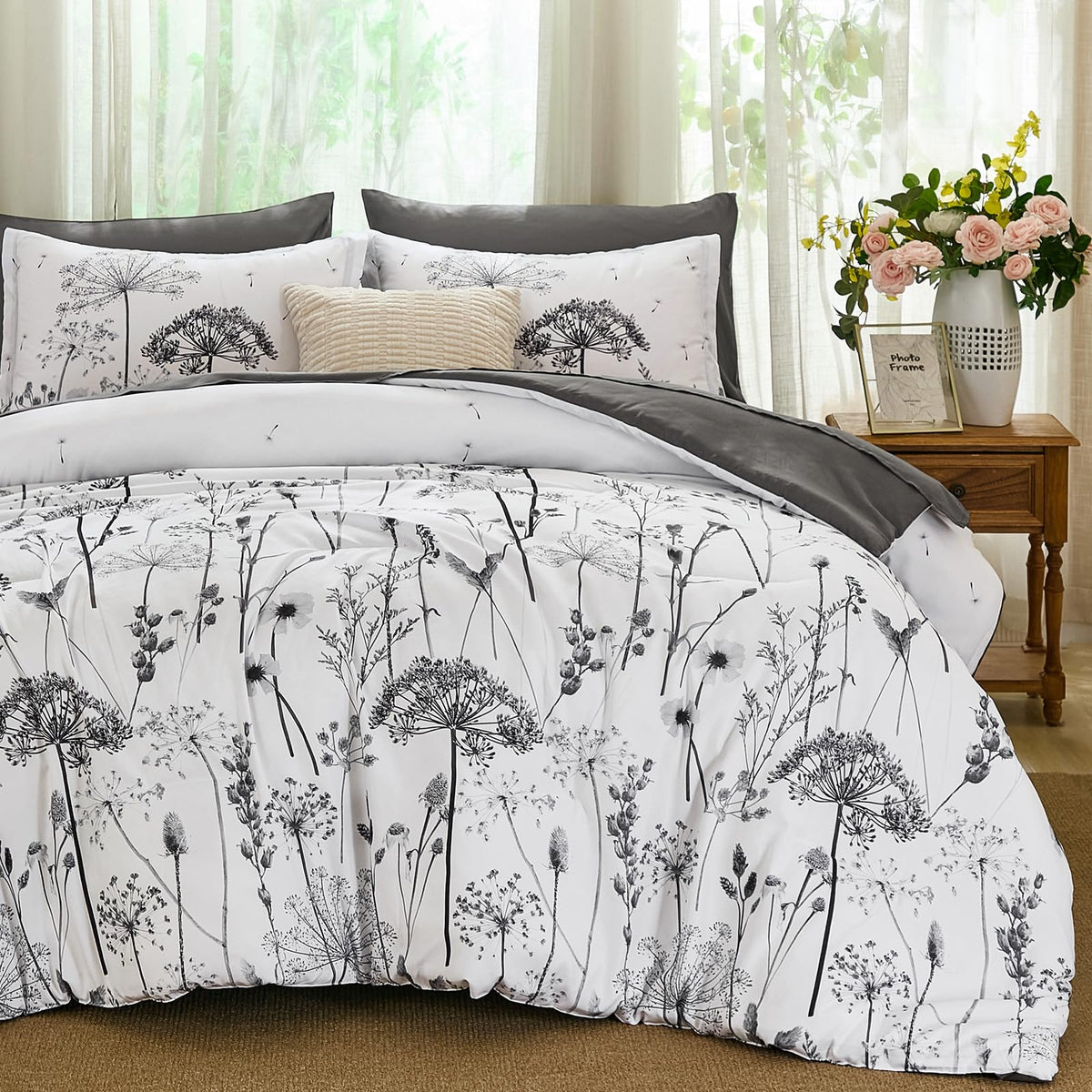 Yiran Black California King Comforter Set, 7 Pieces Floral Bed in a Bag