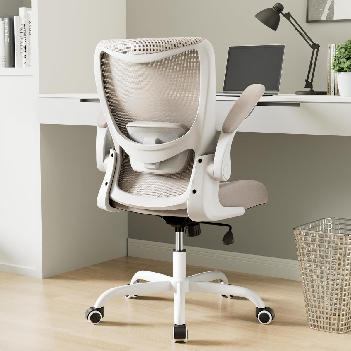 MUXX.STIL Office Chair, Ergonomic Desk Chair with Adjustable Lumbar Support and Flip up Armrest, Breathable Mesh Computer Chair for Home Office, Black