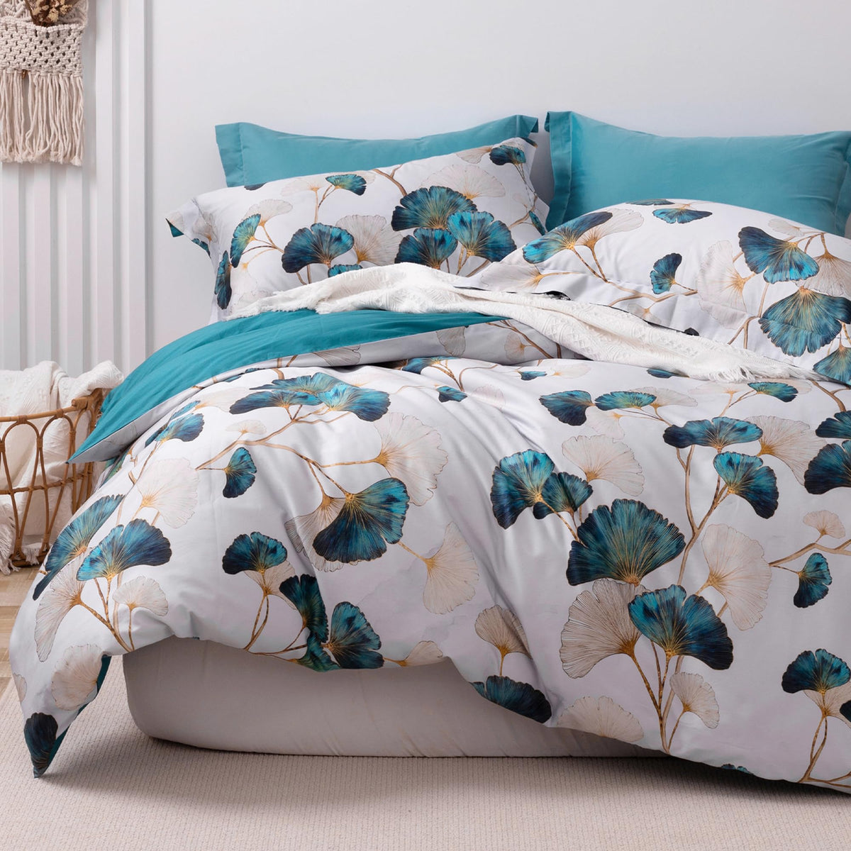 MILDLY White Floral Green Leaves Luxury Duvet Cover Set 3pcs King