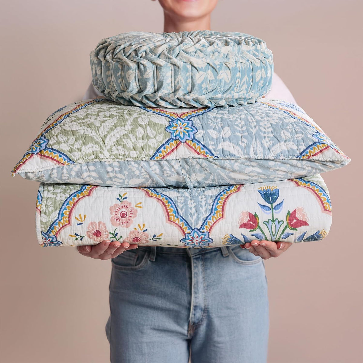 Levtex Home - Zoey Quilt - King - Floral - Blue Yellow Green Pink White - Quilt (106x92in.) - Reversible - Cotton
