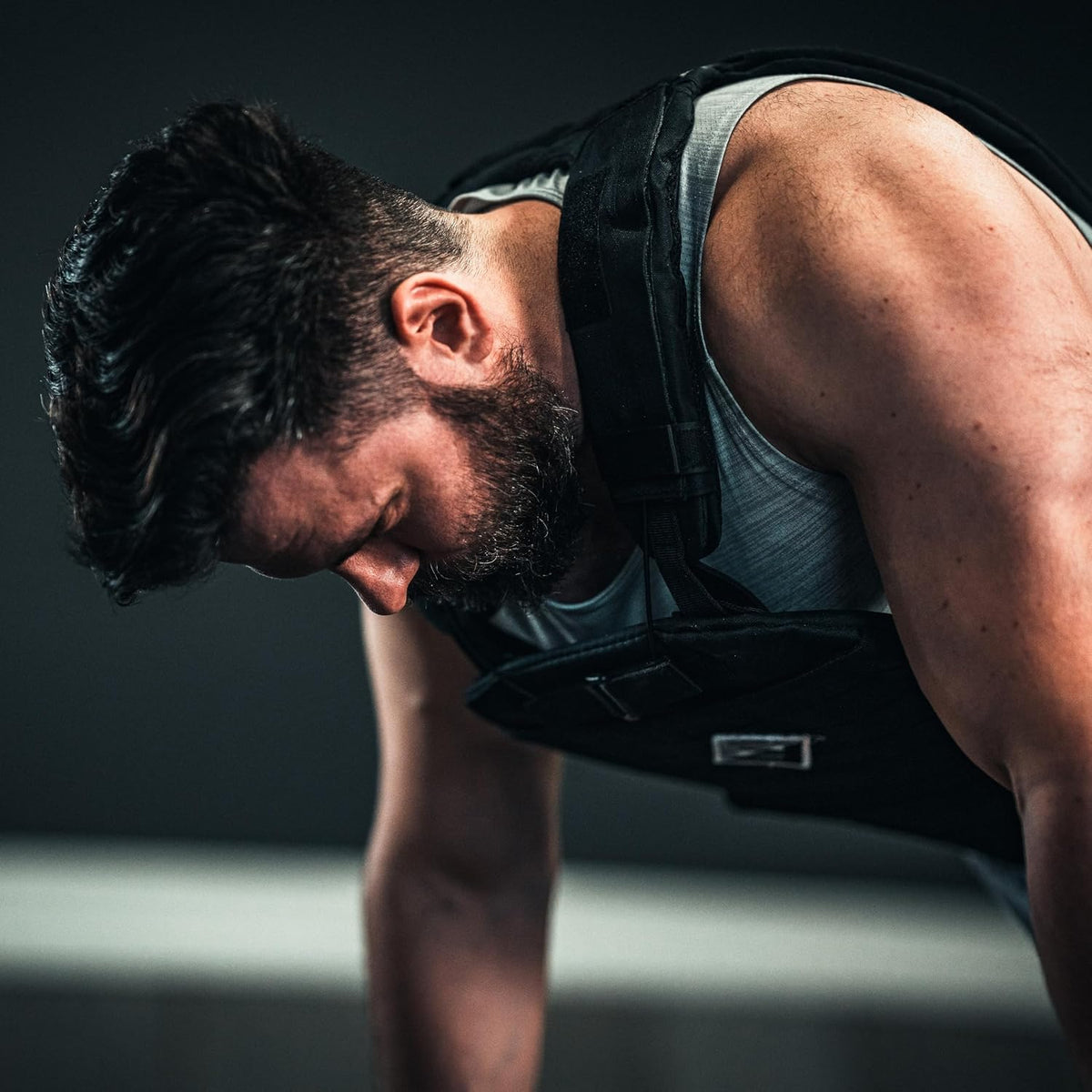 F&F STEEL Adjustable Weighted Vest & Plates - Strength, Edurance, Running, Hiking, Rucking, Fitness WODs