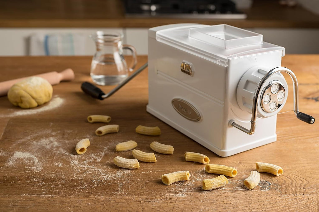 MARCATO Made in Italy Regina Extruder Pasta Machine, White. Makes bucatini, fusilli, maccheroni, maccheroncini, rigatoni.