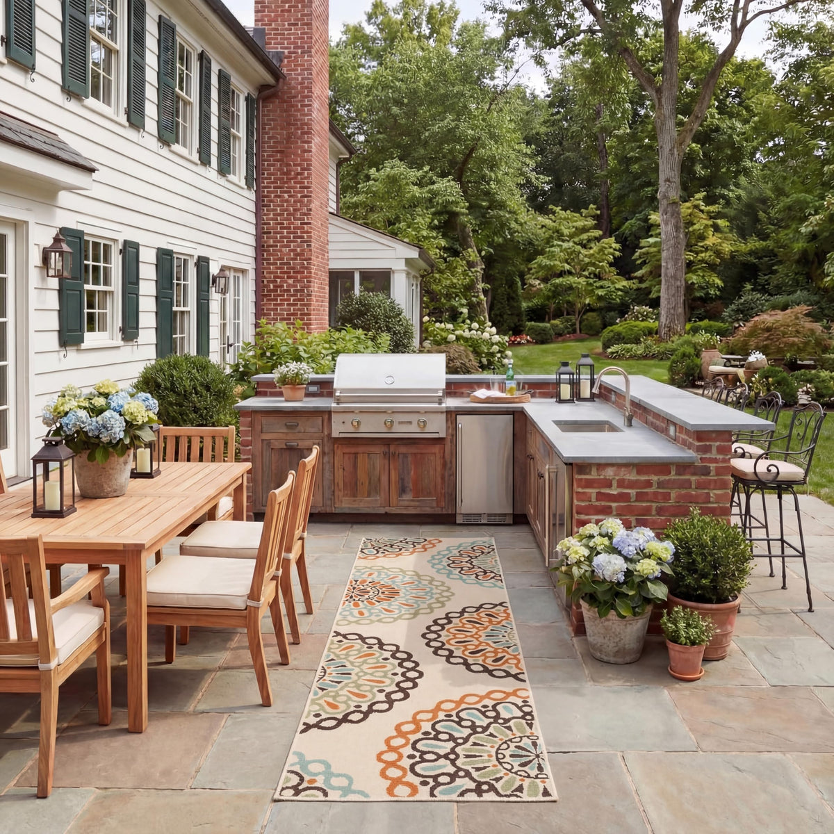SAFAVIEH Washable Rug Outdoor Veranda Collection - 6'7" Round Cream & Terracotta, Non-Shedding & Easy to Clean, Ideal for Patio, Backyard, Mudroom (VER092-0715)