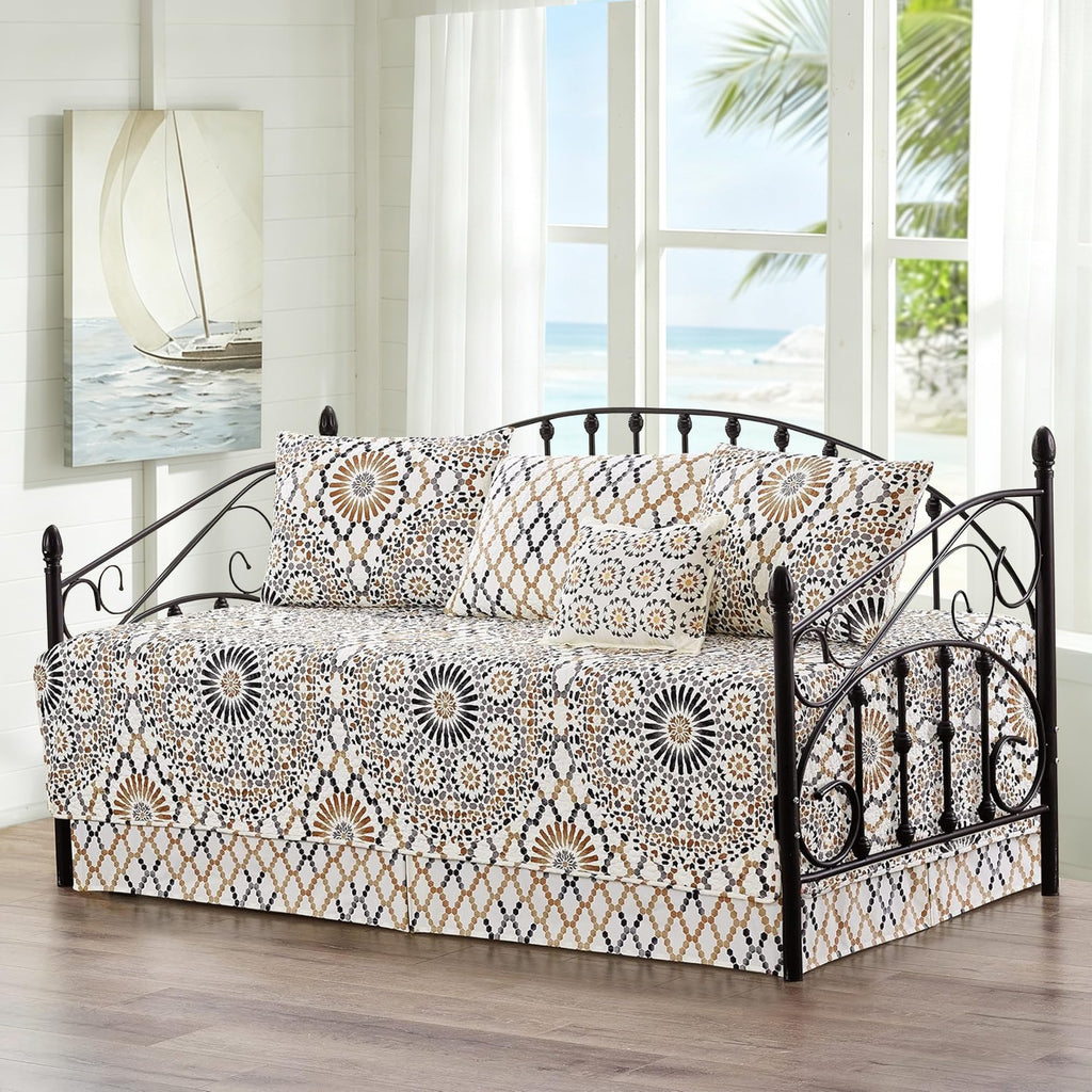 HESTIN 4Pcs Sky Blue Scallop Daybed Cover Set 75"x39" Petunia Embroidery