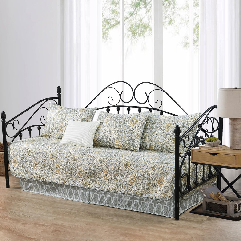 HESTIN 4Pcs Sky Blue Scallop Daybed Cover Set 75"x39" Petunia Embroidery
