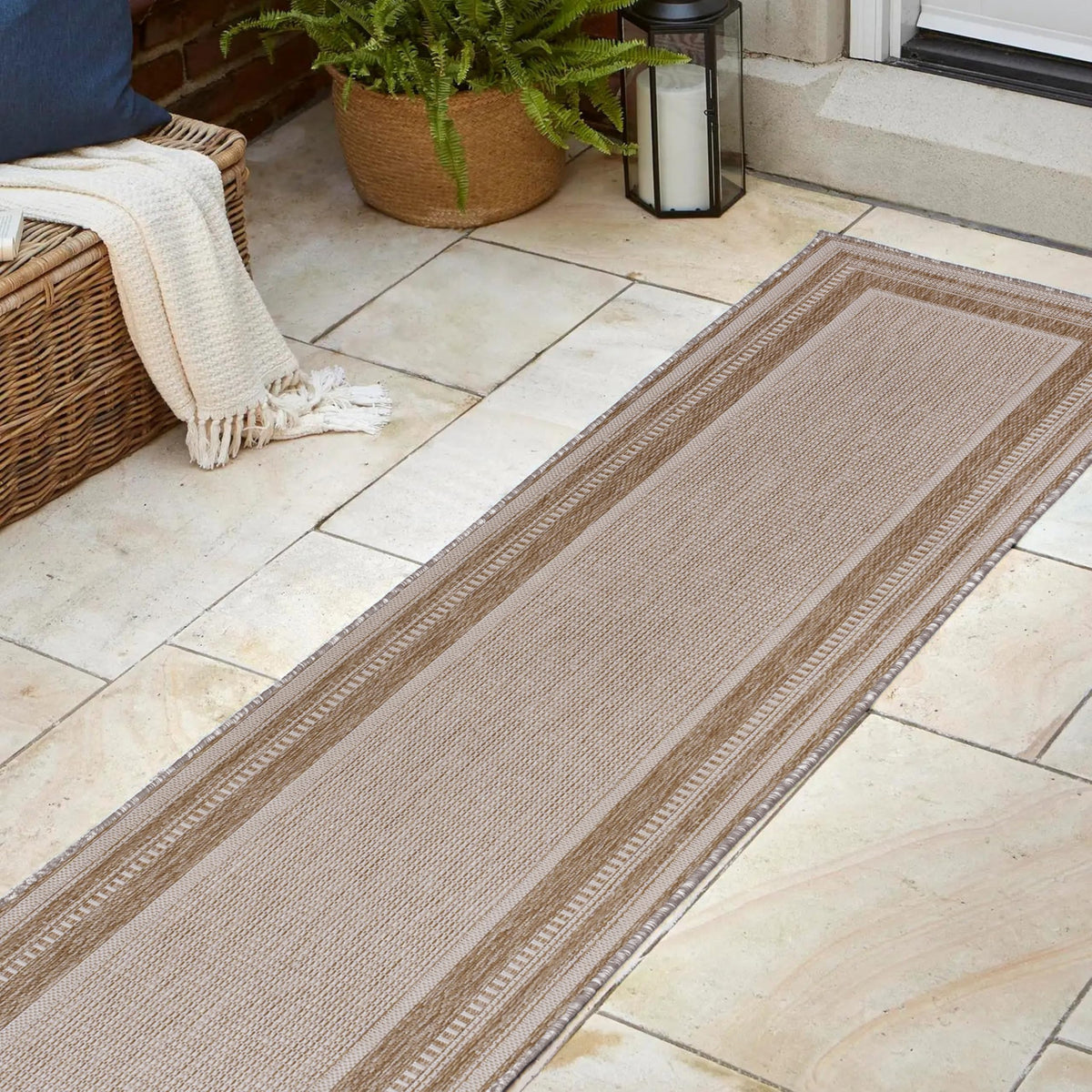 JONATHAN Y Border Stripe Indoor Outdoor Area Rug 8X10 Beige/Cream, Beckett Classic Casual for Backyard, Patio, Porch, Easy-Cleaning, High Traffic, Pet-Friendly, Non-Shedding (TSN208A-8)
