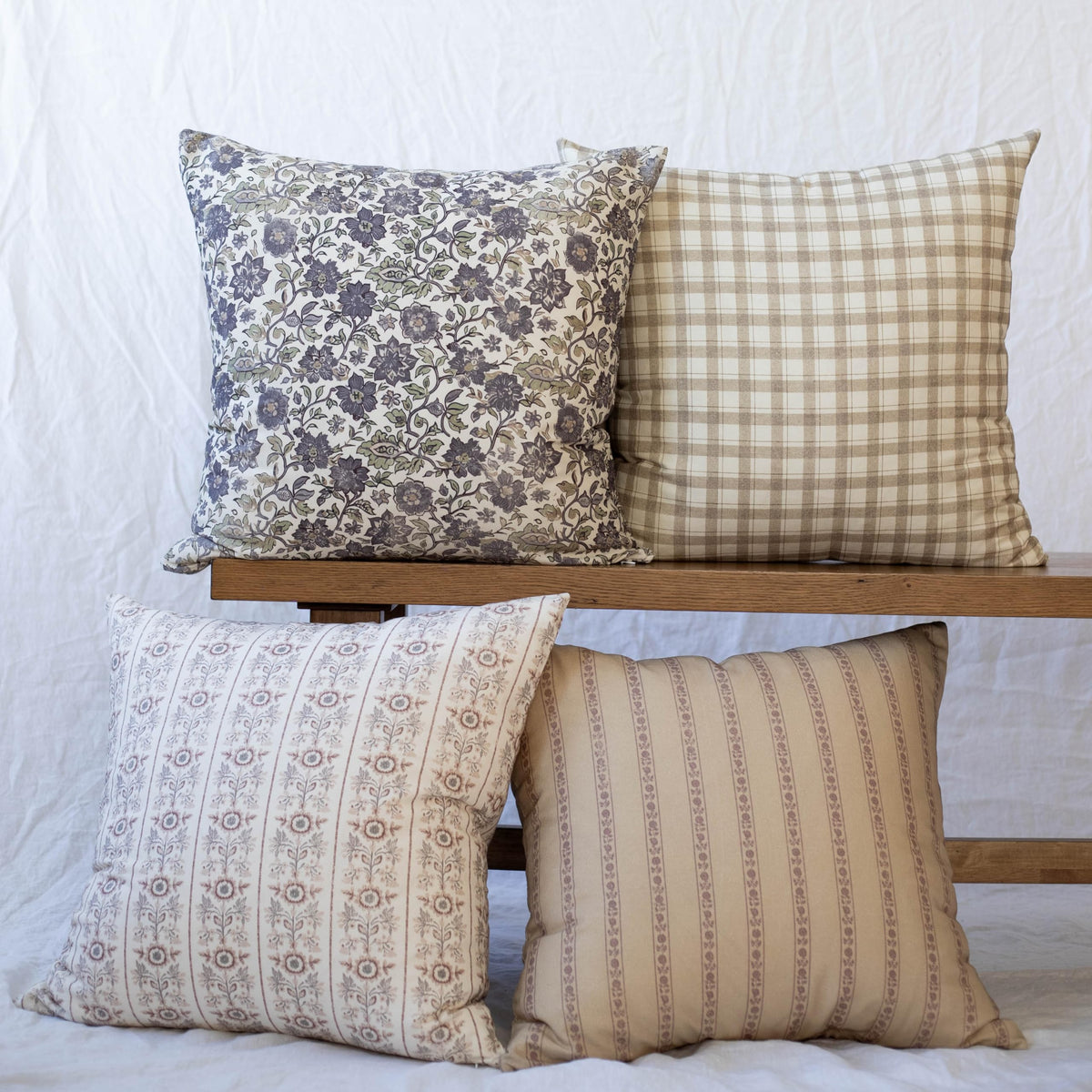 Woven Nook - 4 Pack - Modern & Luxurious Decorative Throw Pillow Covers - Durable Quality & Machine Washable - House Becomes Home - (22x22)