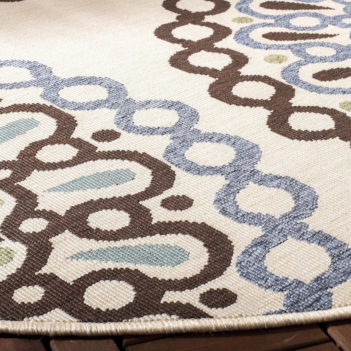 Safavieh Veranda Collection 6'7" x 6'7" Round Cream/Blue VER092 Boho Floral Indoor/Outdoor Non-Shedding Easy Cleaning Patio Backyard Porch Deck Mudroom Area Rug
