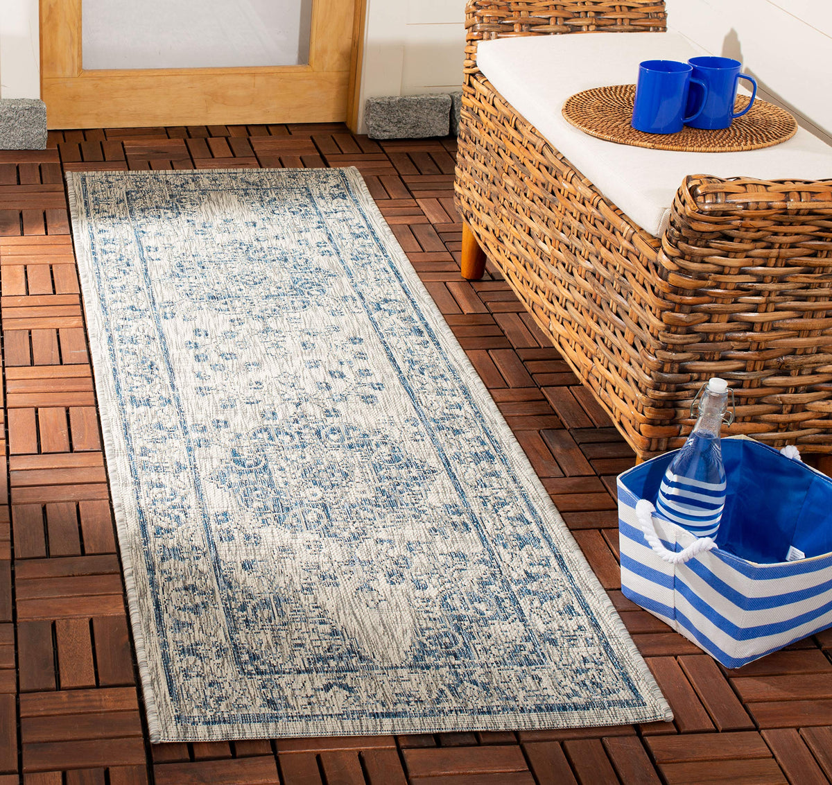 SAFAVIEH Washable Rug Outdoor Courtyard Collection - 6'7" Square, Grey & Navy, Non-Shedding & Easy Cleaning, Ideal for Patio, Backyard, Mudroom (CY8679-368)