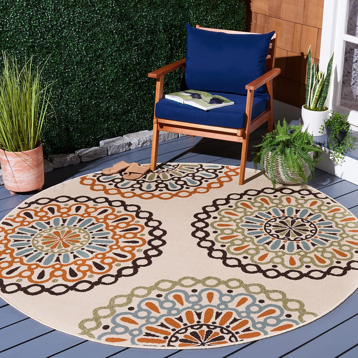 SAFAVIEH Washable Rug Outdoor Veranda Collection - 6'7" Round Cream & Terracotta, Non-Shedding & Easy to Clean, Ideal for Patio, Backyard, Mudroom (VER092-0715)