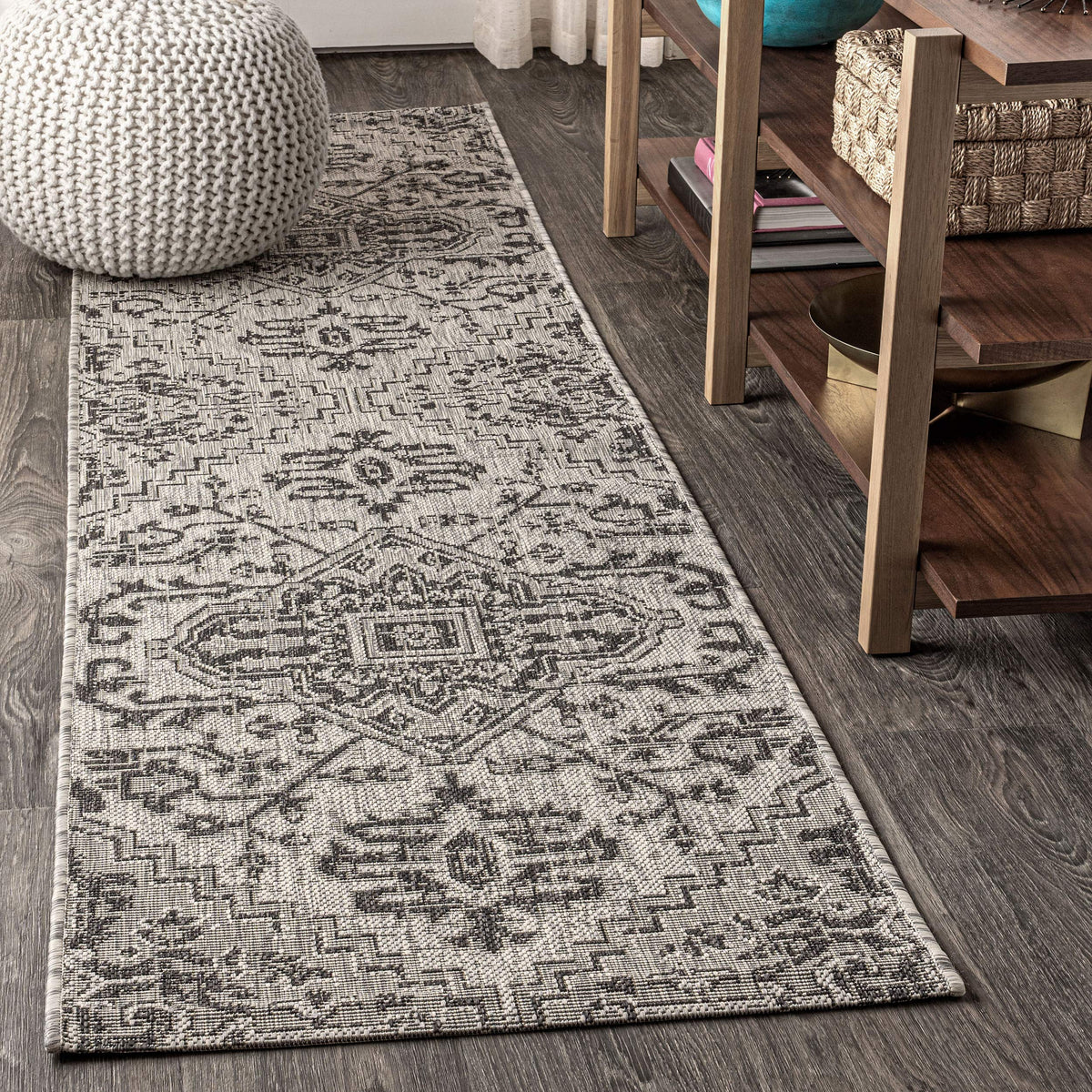 JONATHAN Y Boho Medallion Indoor Outdoor Area Rug 9X12 Navy/Gray, Estrella Textured Weave for Backyard, Patio, Porch, Easy-Cleaning, High Traffic, Pet-Friendly, Non-Shedding (SMB105B-9)