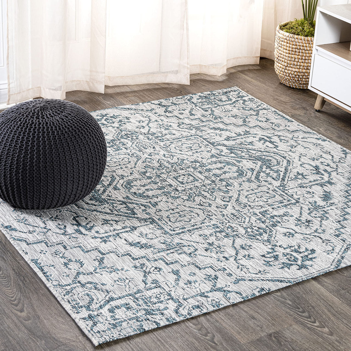 JONATHAN Y Boho Medallion Indoor Outdoor Area Rug 9X12 Navy/Gray, Estrella Textured Weave for Backyard, Patio, Porch, Easy-Cleaning, High Traffic, Pet-Friendly, Non-Shedding (SMB105B-9)